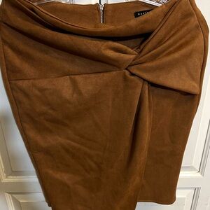 Brown Skirt by [Brand]